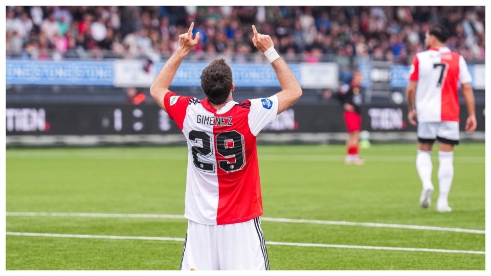 El Feyenoord llegó a 76 puntos, con tres partidos por jugarse.
