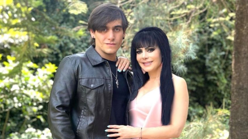 Maribel Guardia dedica emotivo mensaje a Julián Figueroa a un mes de su muerte: “Estoy aprendiendo a respirar de nuevo”