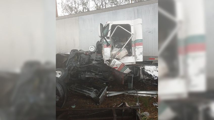 Fatal choque entre tráilers le cuesta la vida a un hombre en Jilotepec