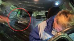 VIDEO | Asaltan a taxista en plena transmisión en vivo y queda todo grabado