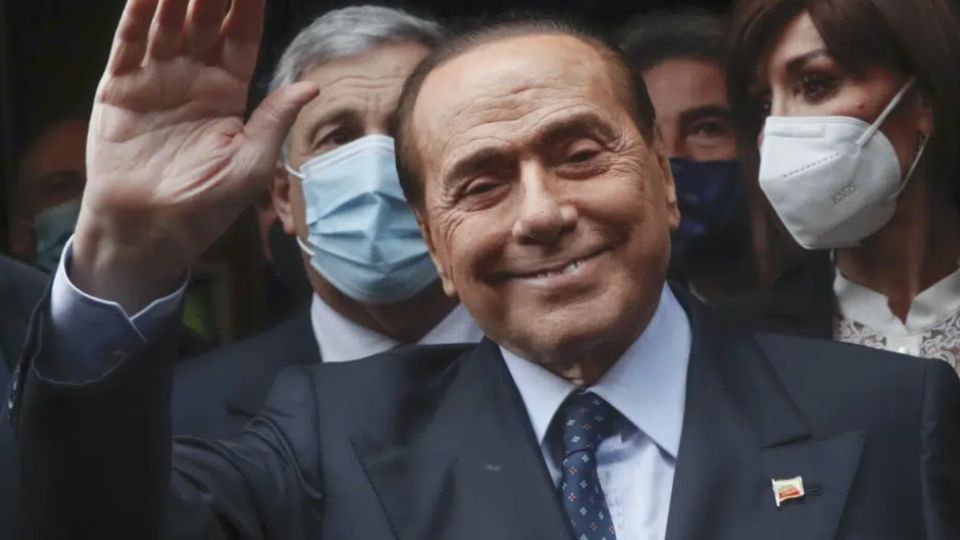 Berlusconi insistía en que los votantes quedaban impresionados por su descaro