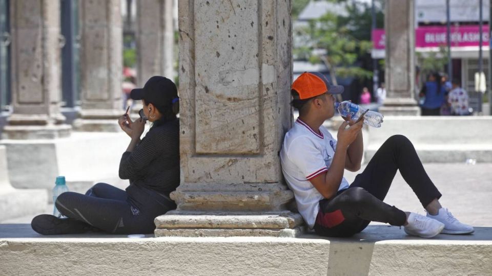 Se estiman entre 30 y 35 grados centígrados en la CDMX.