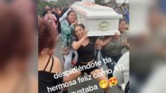 VIDEO | Al ritmo de la banda y los mejores pasos de baile, dan el último adiós a su tía: "Se va a ir contenta"