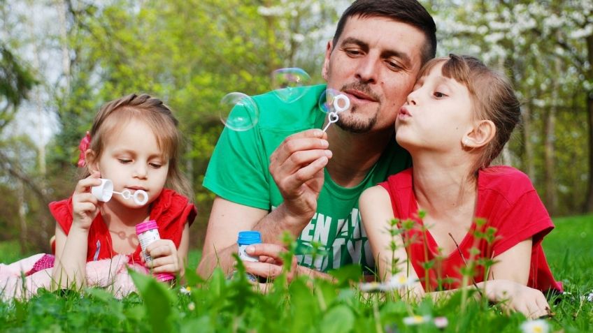 Día del Padre 2023: estos son los mejores 5 regalos que le podrías obsequiar, según ChatGPT