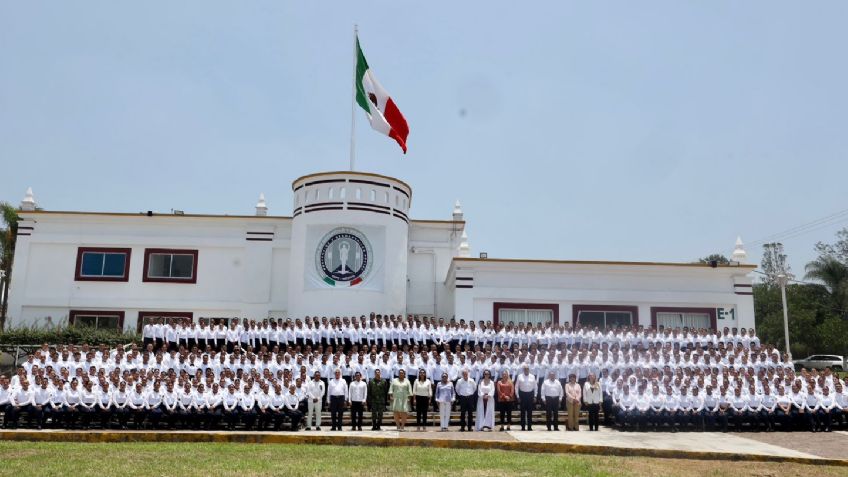 Rosa Icela Rodríguez encabeza ceremonia de graduación de 496 personas de la Academia Penitenciaria