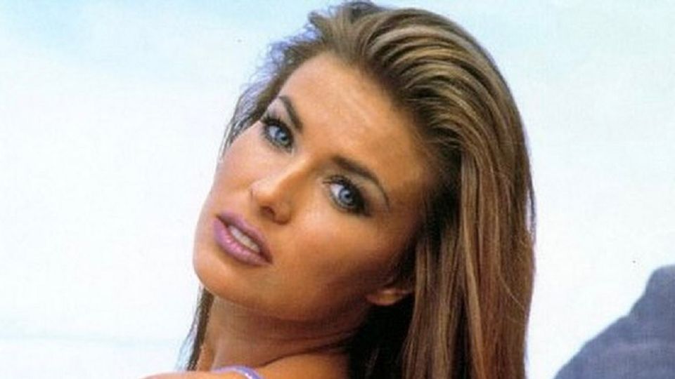 Carmen Electra posando. Fuente: Instagram