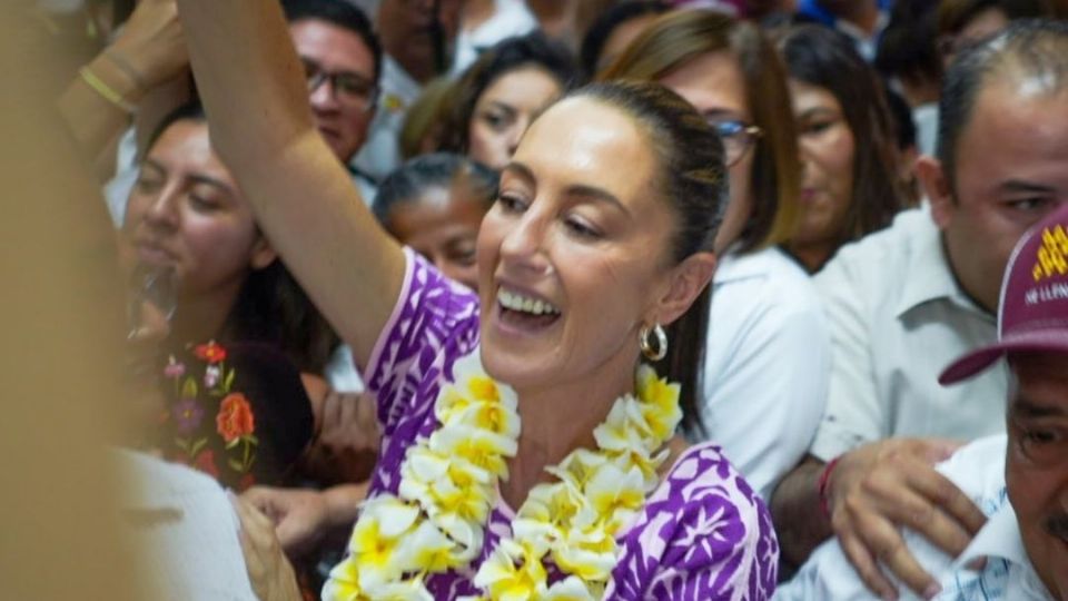 Claudia Sheinbaum durante una visita de campaña