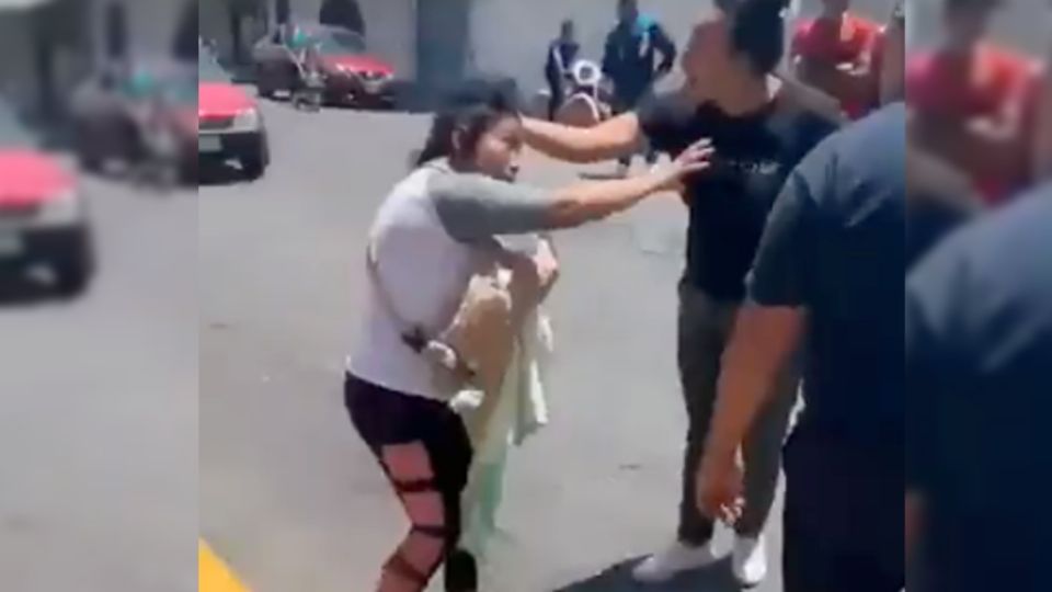 Las agresoras dieron a entender que se trataba de una venganza y amenazaron con regresar