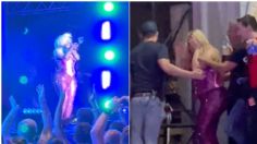 VIDEO | Bebe Rexha fue golpeada con un celular en pleno escenario: así quedó su ojo