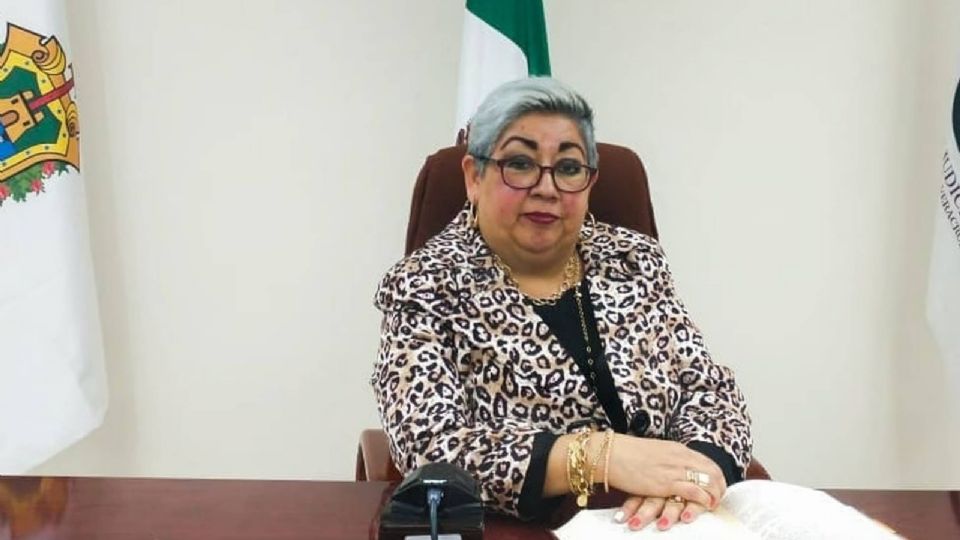 AMLO respalda el juicio contra Angélica Sánchez y apunta que van por más juzgadores corruptos
