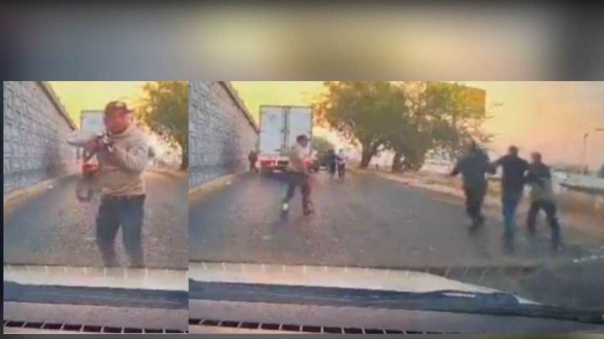 Captan en video secuestro de dos personas en una carretera de Guadalajara