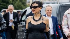 Cazzu rompe la red con el look gótico más sensual y deja ver su pancita de embarazo en París | FOTOS