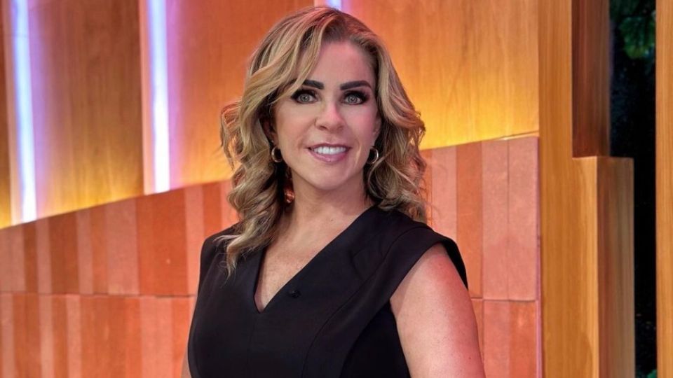 La talentosa presentadora se llevó decenas de halagos.