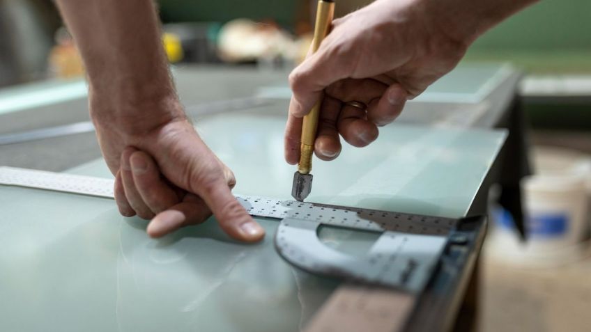 Contén la respiración antes de saber por qué cada vez más personas colocan aluminio en la ventana