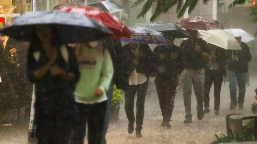 Huracán Adrián y la tormenta tropical Beatriz generarán lluvias en 10 entidades, sigue su trayectoria EN VIVO