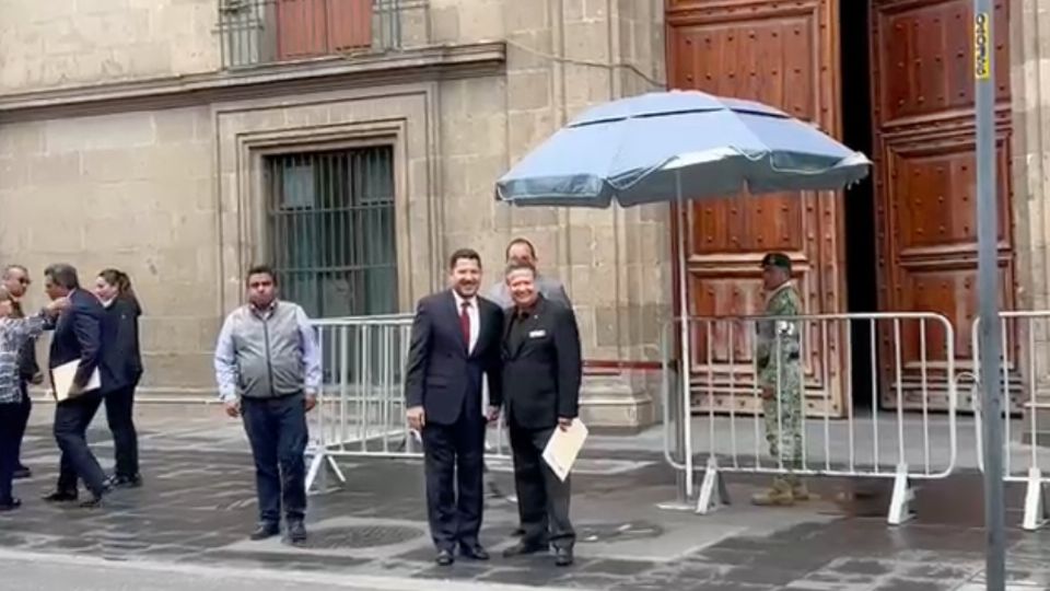 Martí Batres y Julio Menchaca asistieron al encuentro de mandatarios metropolitanos en Palacio Nacional