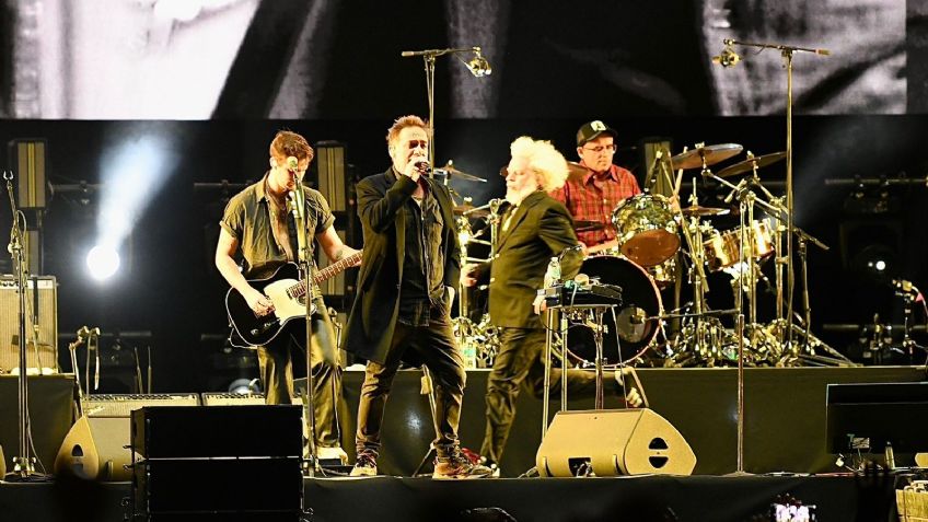 ¡Desbancan al Grupo Firme! Los Fabulosos Cadillacs juntan 300 mil personas en el Zócalo