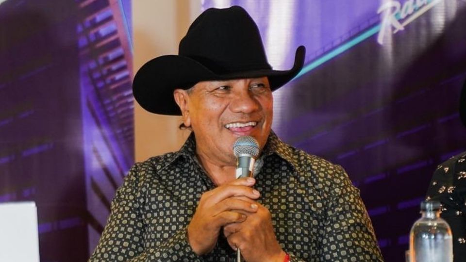 A Lupe Esparza no le gusta la moda de los corridos bélicos