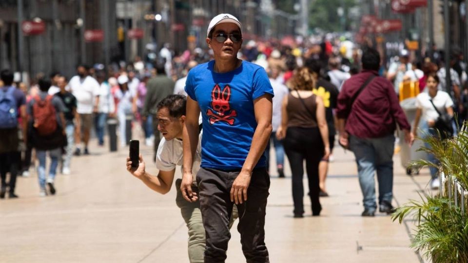 El calor seguirá agobiando a los capitalinos.