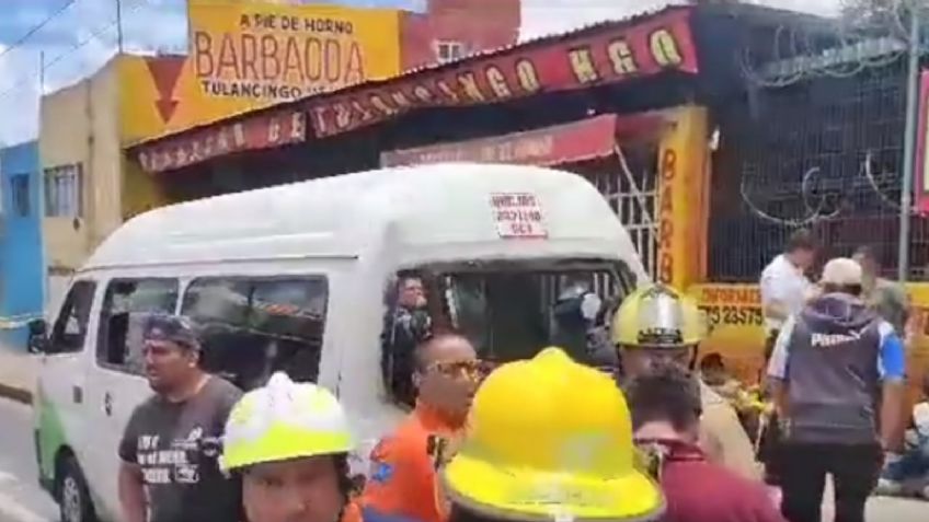 Chocan dos unidades de transporte en Calzada Zaragoza, Puebla: hay 15 lesionados