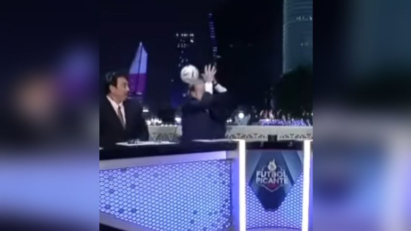 David Faitelson vivió bochornoso momento al golpear a José Ramón Fernández en vivo | VIDEO