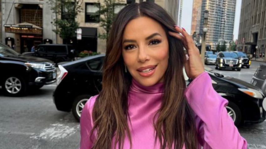 Eva Longoria se une al Barbiecore con minivestido rosa y tacones transparentes