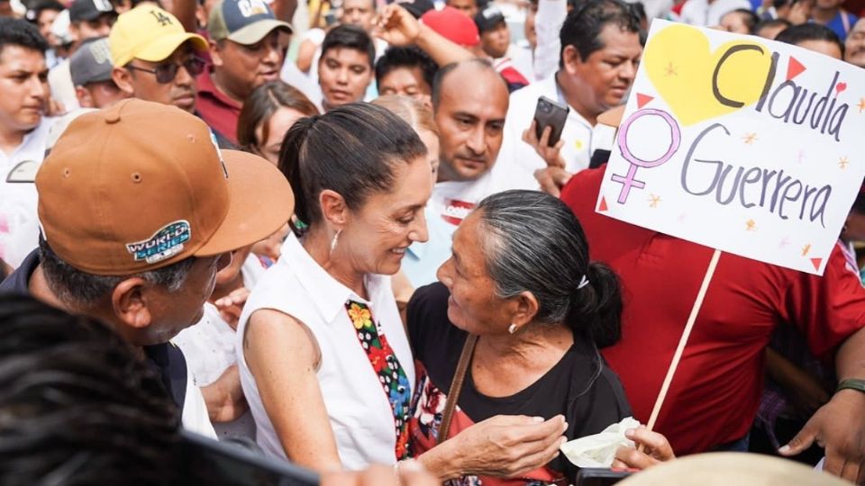 Simpatizantes de Claudia Sheinbaum son los que pagan por los espectaculares.