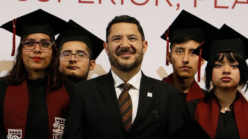 Gobierno de la CDMX reconoce a 13 jóvenes con el Premio de la Juventud 2023