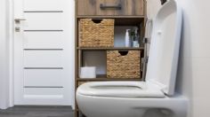 ¿Baño pequeño? Así puedes organizarlo sin comprar muebles y aprovechando el espacio disponible