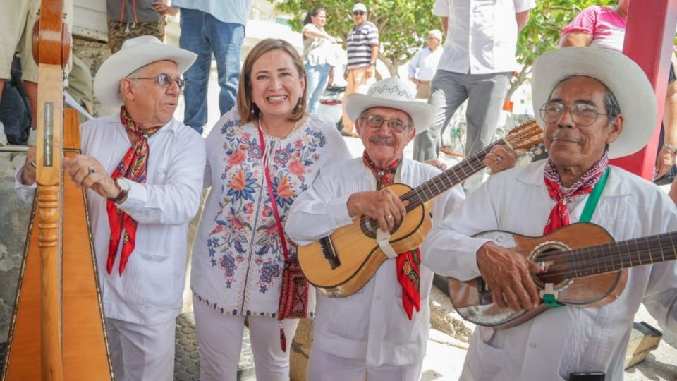 Reiteró que al venir 'desde abajo, el presidente no la perdona