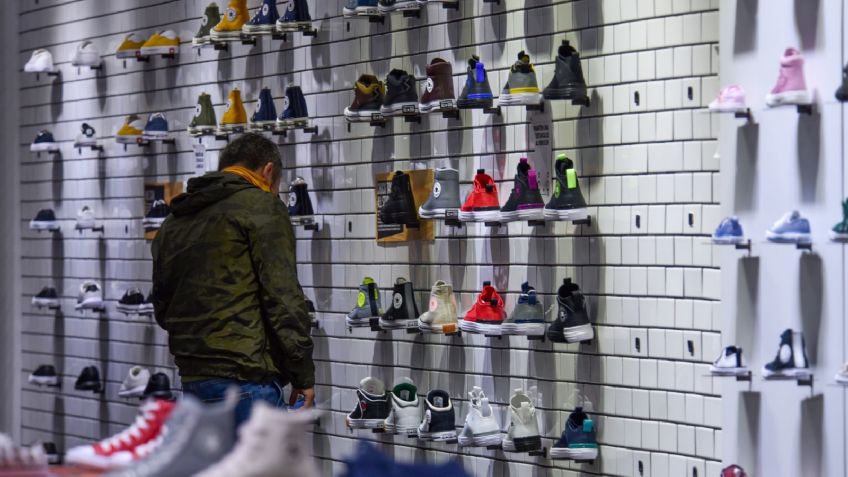 Regreso a clases: el mercado de la CDMX donde encontrarás tenis y zapatos desde 50 pesos