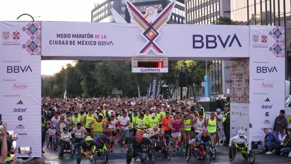 Los deportistas se conglomeraron en la Torre de Cabalito desde las 5 de la mañana