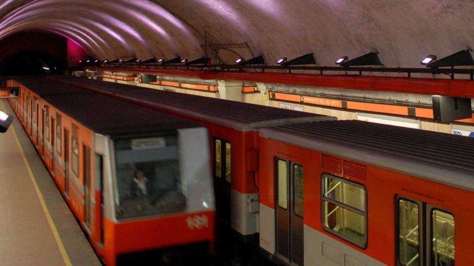 De acuerdo con el INEGI, el Metro presta servicio a 90 millones de personas y le sigue el Metrobús con 33.8 millones.