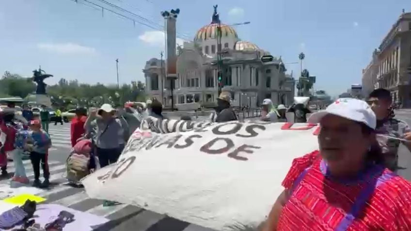 Bloqueo en Eje Central Lázaro Cárdenas: indígenas desquician el tráfico en el Centro Histórico