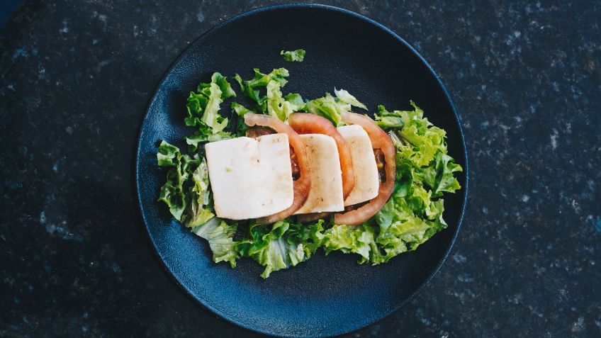 ¿Comida fría o caliente cuando hace calor? Esto dice la ciencia