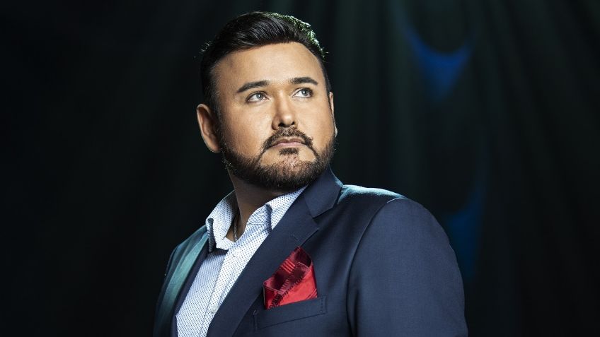 Javier Camarena le canta a México en nuevo disco