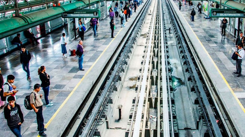 El Metro inicia sus labores sin reportar retrasos de forma oficial.