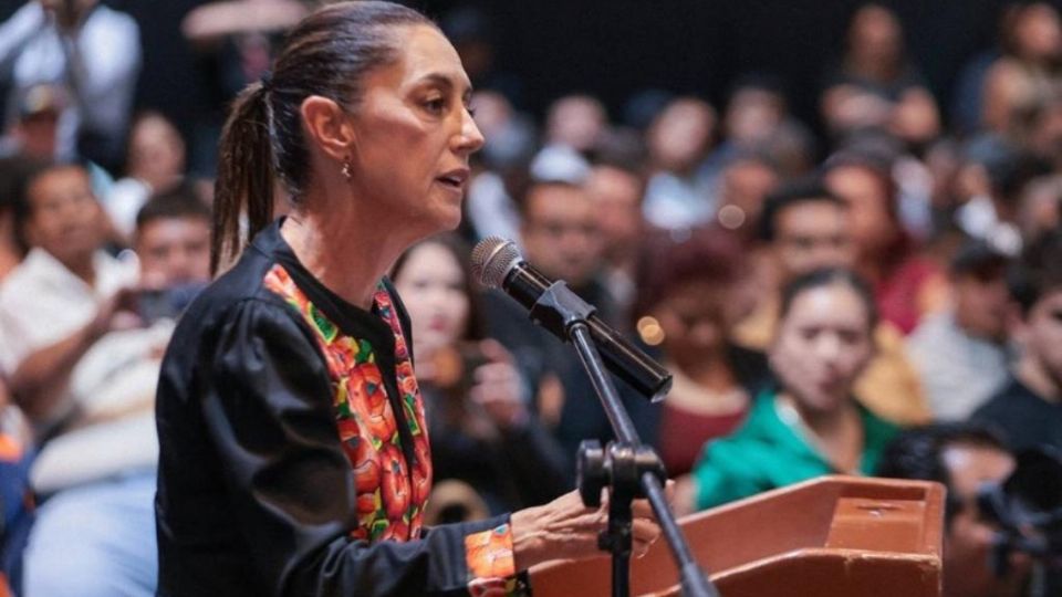 Claudia Sheinbaum en una de sus Asambleas Informativas.