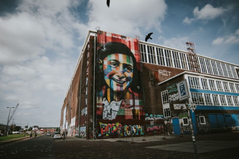 mural de Ana Frank