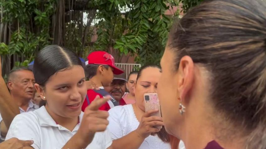 Claudia Sheinbaum recibe el respaldo de una joven en lenguaje de señas: "Gracias Carol, mi corazón está contigo"