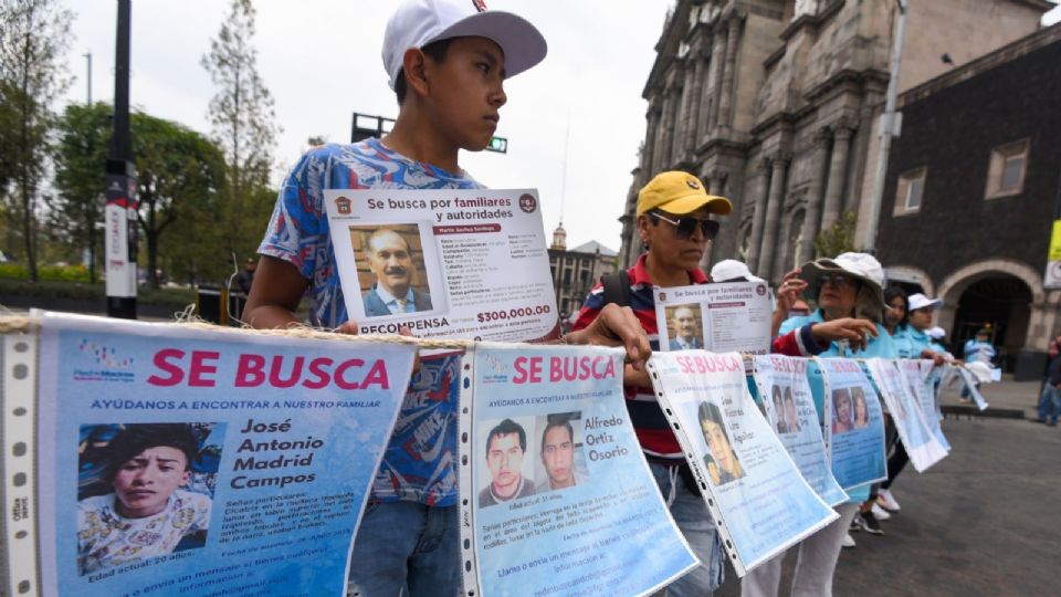 Colectivos de familiares recorren el Edomex en búsqueda de justicia y un rastro que los acerque más a su ser amado