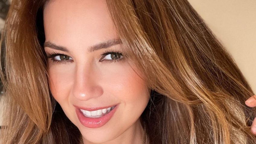 Thalía sube la temperatura con juvenil bikini estampado