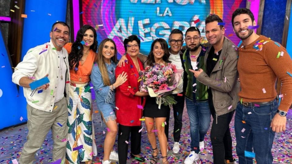 Laura G se fue entre aplausos y lágrimas de sus compañeros