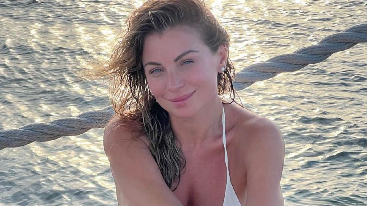 Ludwika Paleta Vuela La Red Al Presumir El Bikini Ideal Para Mujeres De