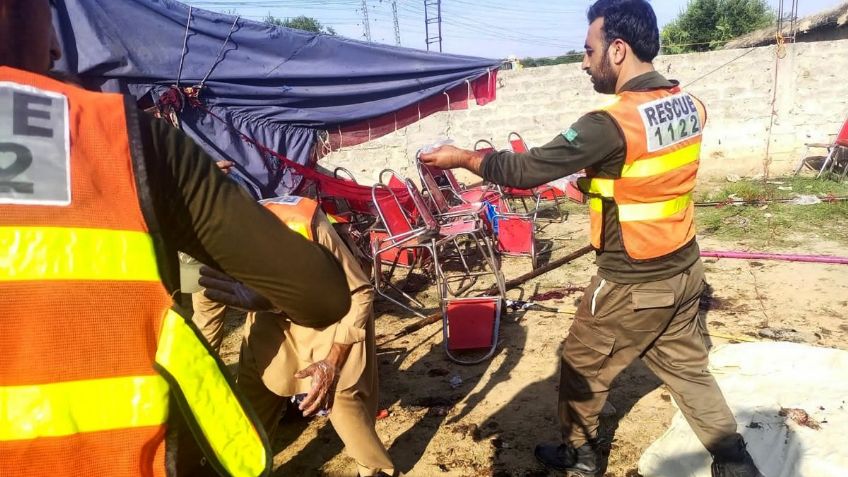 FOTOS: 44 muertos y más de 100 heridos tras un atentado suicida en Pakistán