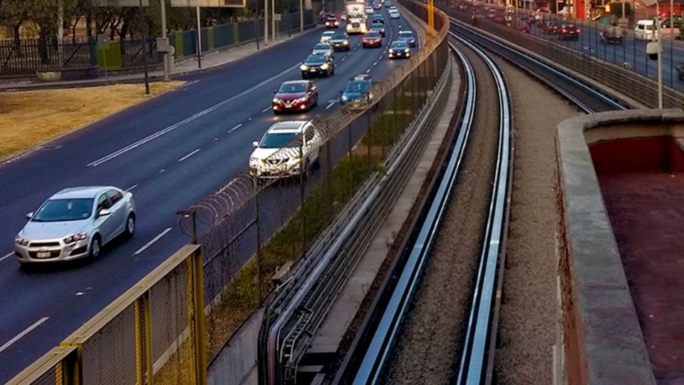 De acuerdo con el INEGI, el Metro presta servicio a 90 millones de personas y le sigue el Metrobús con 33.8 millones. 