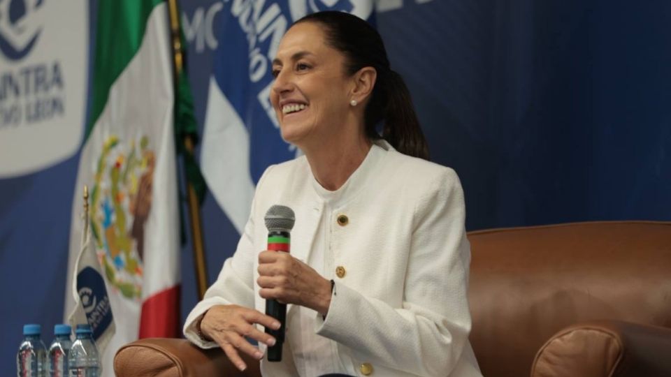 Claudia Sheinbaum sostuvo una entrevista para República H de Monterrey