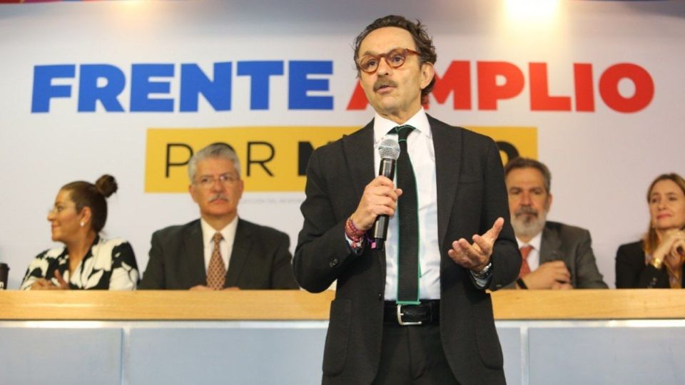 No buscará una candidatura, sino aportar al ganador