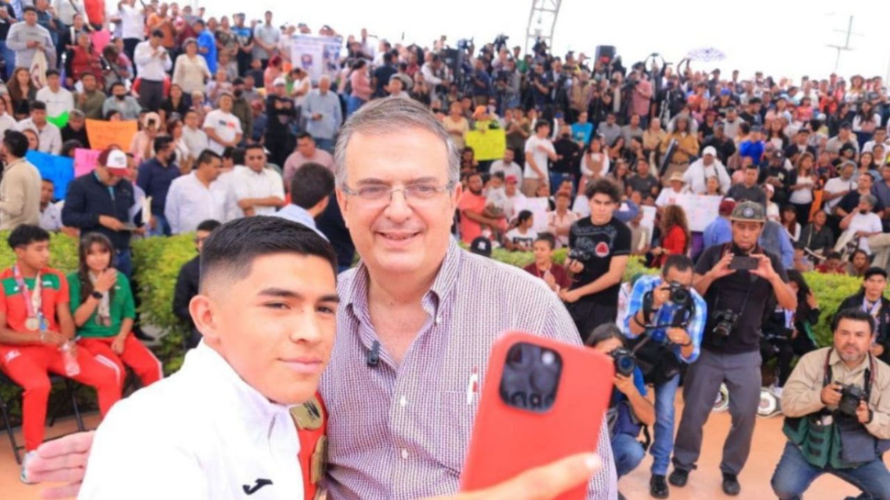 Marcelo Ebrard se reúne con jóvenes en Ixtapaluca | El Heraldo de México