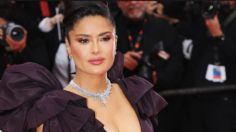 FOTOS: Salma Hayek presume cinturita de quinceañera con un microbikini boho